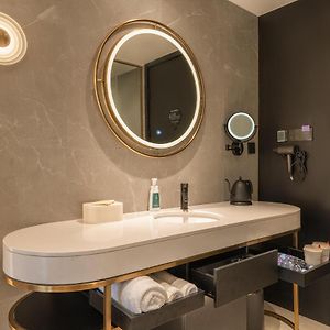Executive King Room